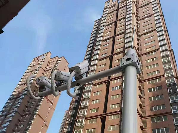 <b>安防跨界怎么跨，，，，，听听他们怎么说</b>